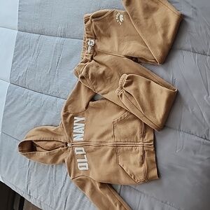 Kids jogging suit